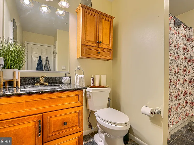 3818 Swift Run Dr — Photo 17