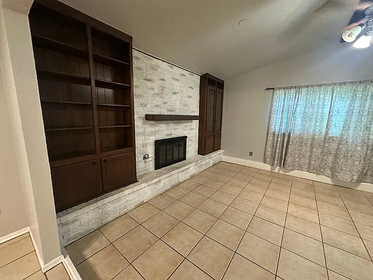 312 S Avery Dr — Photo 36