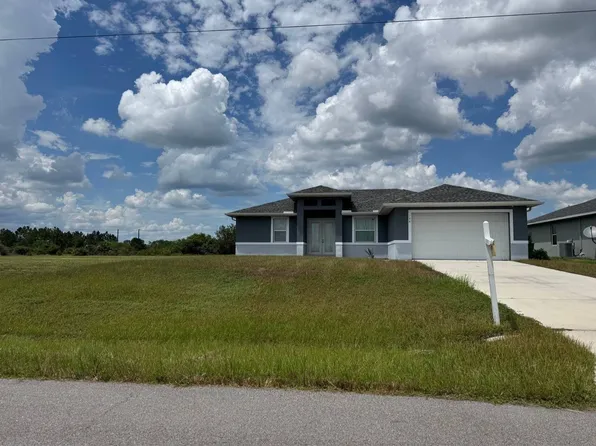 106 Plantation Dr, Labelle, FL 33935