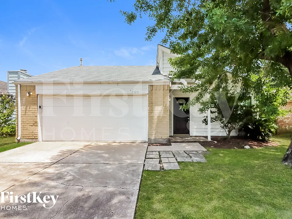 13830 Walnut Hollow Ln