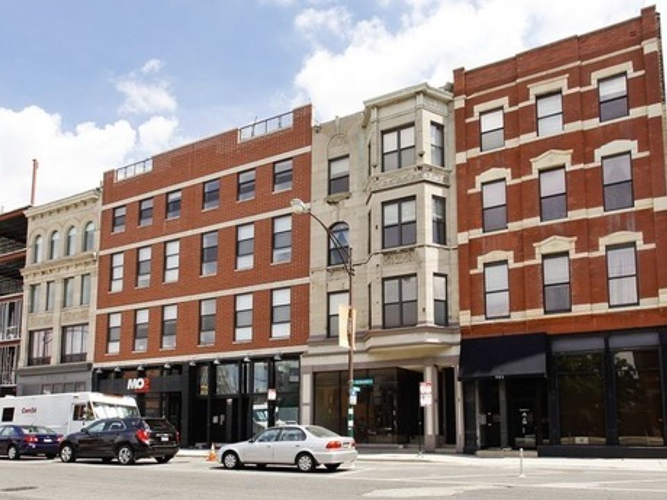 1st image of 705 N Milwaukee Ave #2F