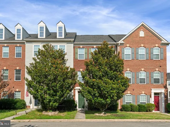 12609 Terranova Ln, Woodbridge, VA 22192