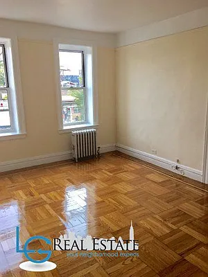 Rented by LG Realty Solutions Inc | media 2