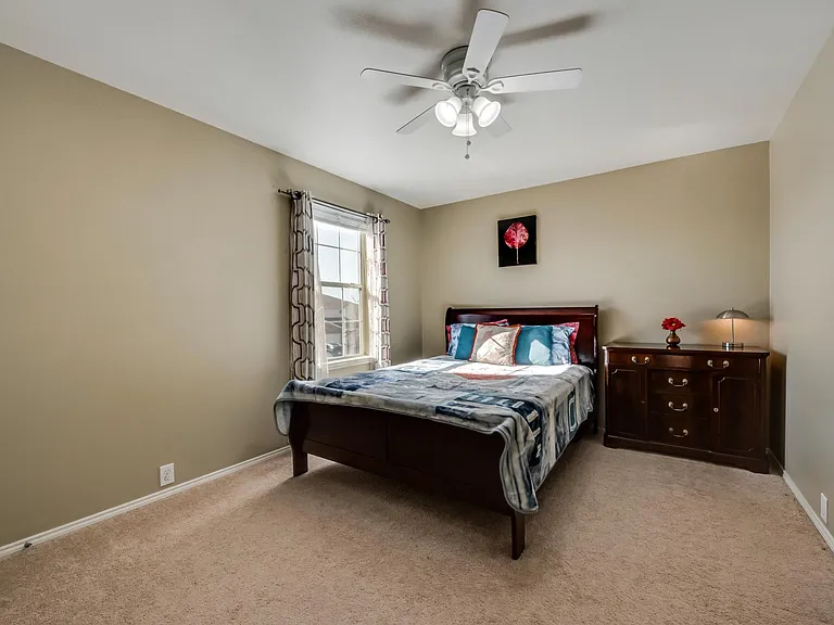 2613 Avenel Ct — Photo 9