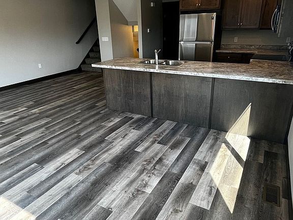 5th image of 2935 Eldorado Blvd
