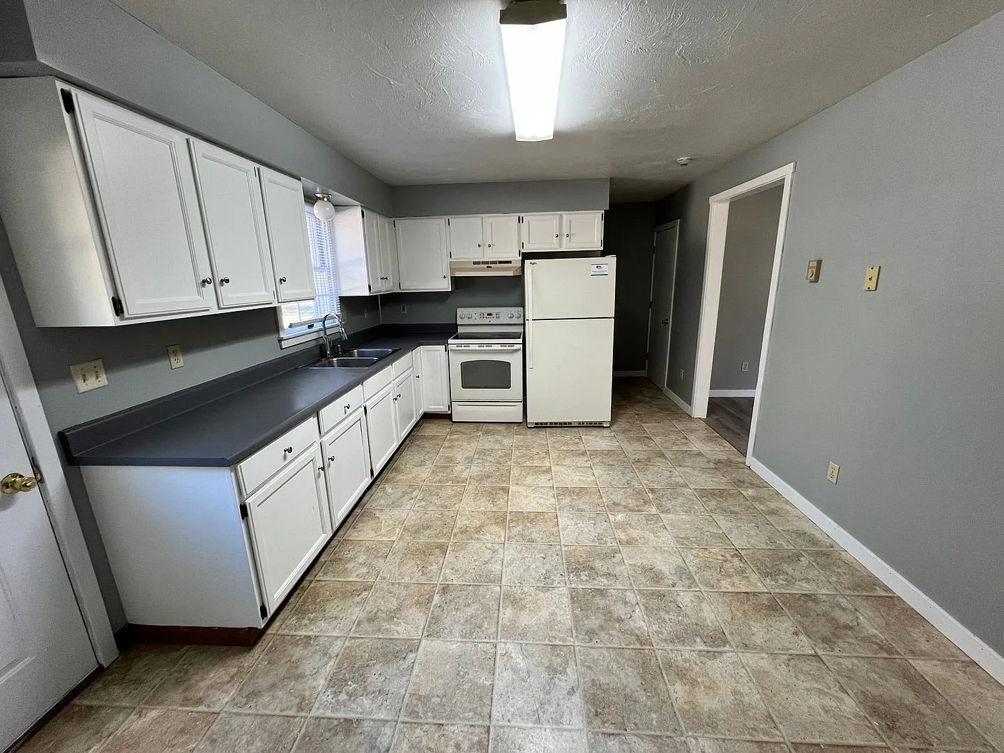 13 Mill Street — Photo 3