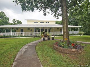 8796 N Highway 10 Rd, Tahlequah, OK 74464