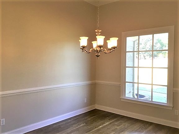 5th image of 5470 Meadow Pointe Dr #D