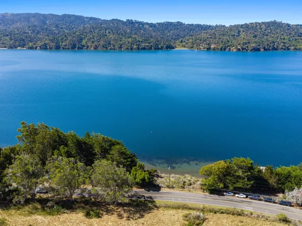Shoreline Hwy, Marshall, CA 94940