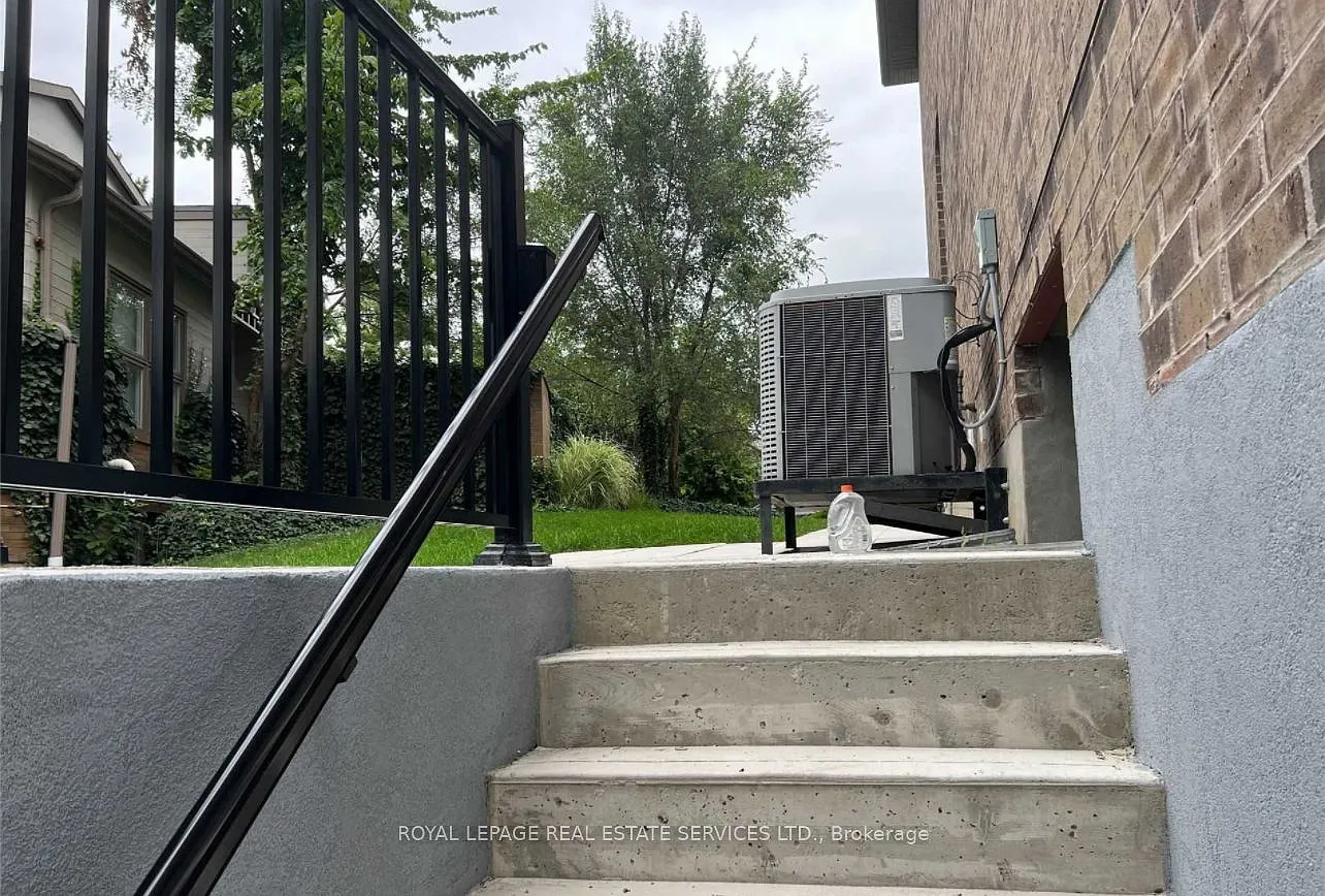 1 bed, $2,000 — Photo 3