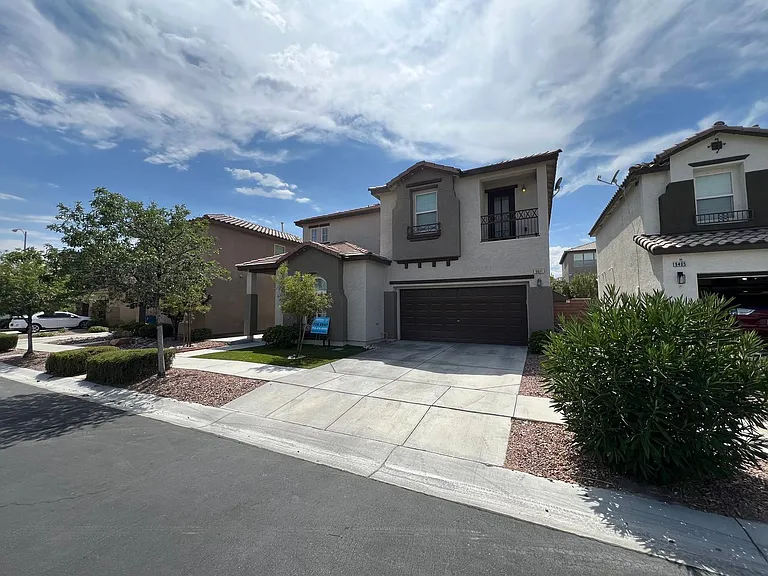 9401 Yellowshale St — Photo 1