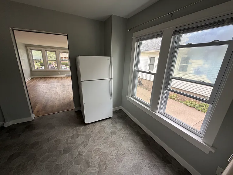 2111 E Dayton St #2 — Photo 21