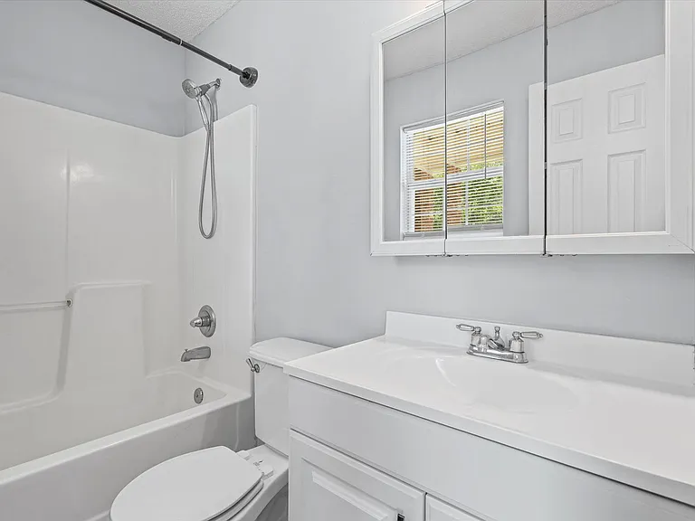 18740 E Hammond St — Photo 13