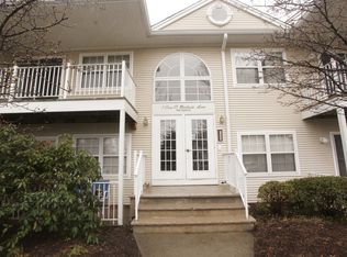 1 Brookside Ln, Mount Arlington, NJ 07856