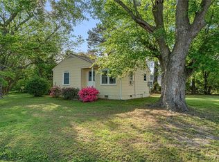 660 Cralle Ave, Tappahannock, VA 22560
