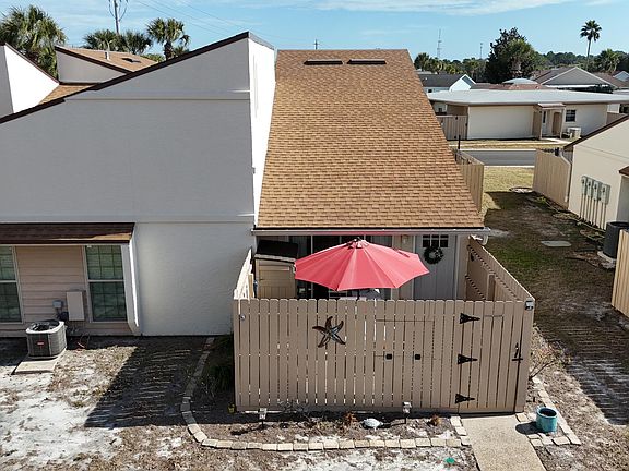 3rd image of 17462 Front Beach Rd Unit 16B