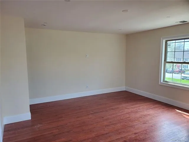 529 Maple Ave #2-F — Photo 3