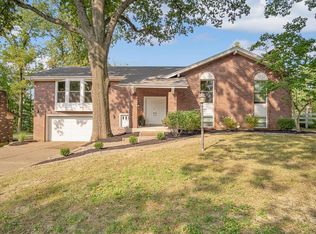 9122 Pardee Spur, Saint Louis, MO