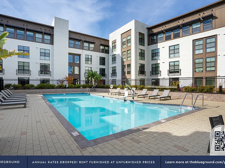 Building's Swimming pool
