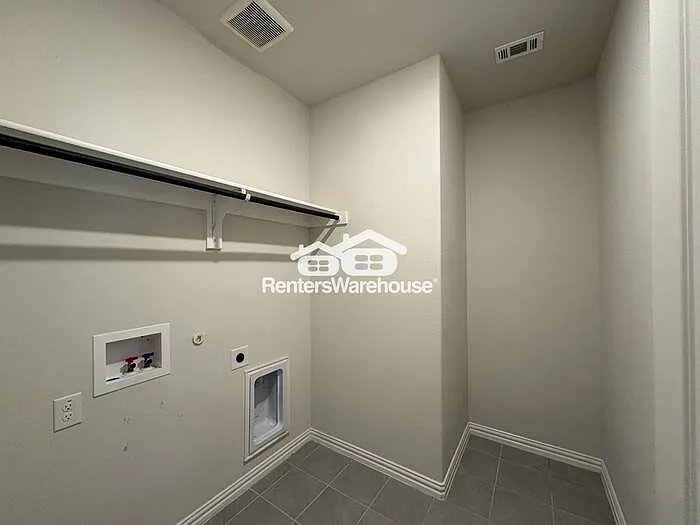 11028 Elata Dr — Photo 16