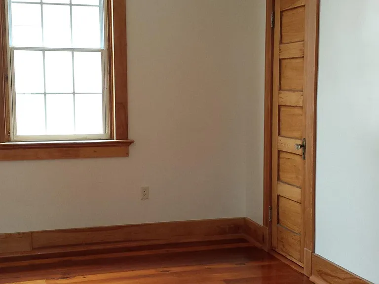 4040 Clermont Dr — Photo 21
