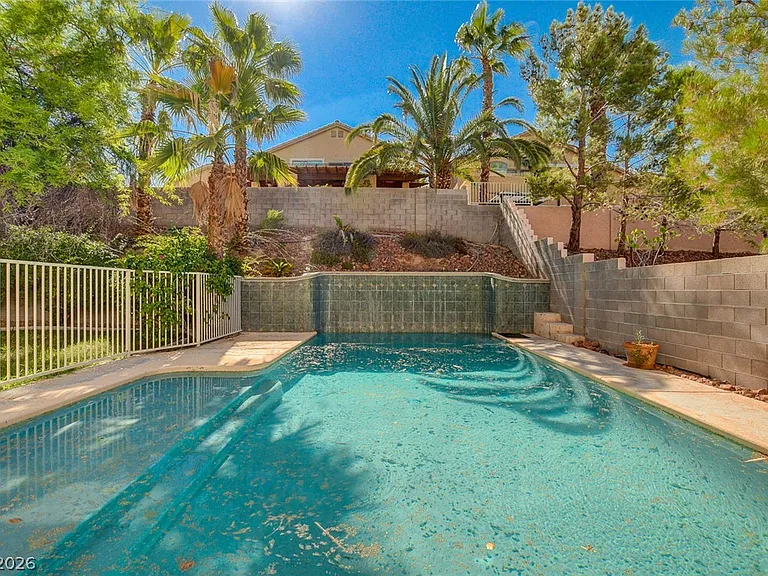 1209 Corona Valley St — Photo 45