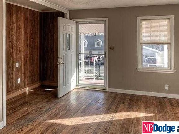 3rd image of 1330 Hancock St