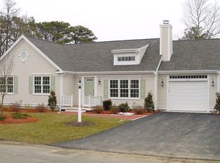 120 Schooner Ln, Barnstable, MA 02601