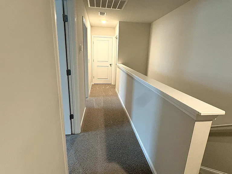 917 Shipley Way SW — Photo 14