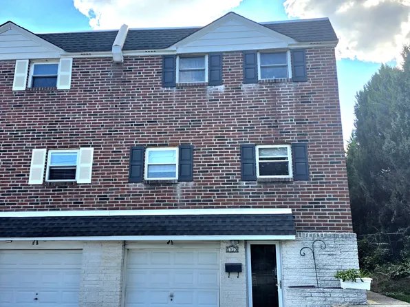 1010 Strahle St, Philadelphia, PA 19111