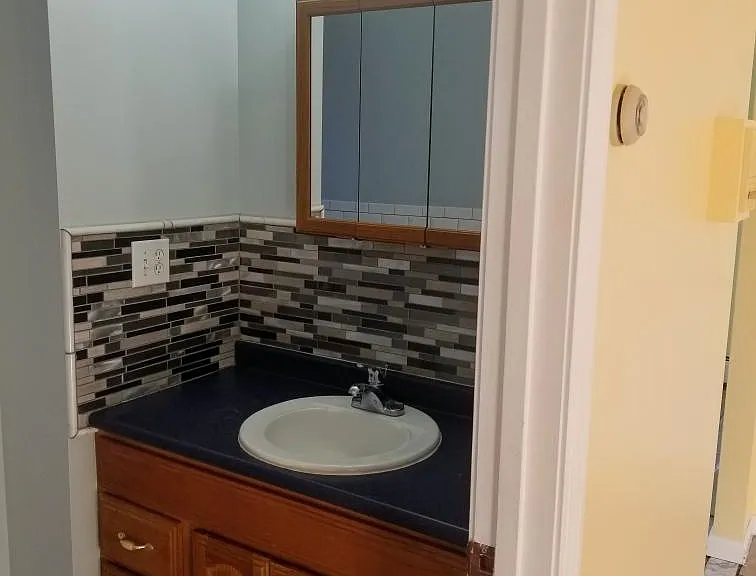 60 Ridge St #2 — Photo 9