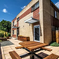 Altair Apartments — Photo 9