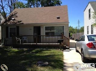 12216 Syracuse St, Taylor, MI 48180