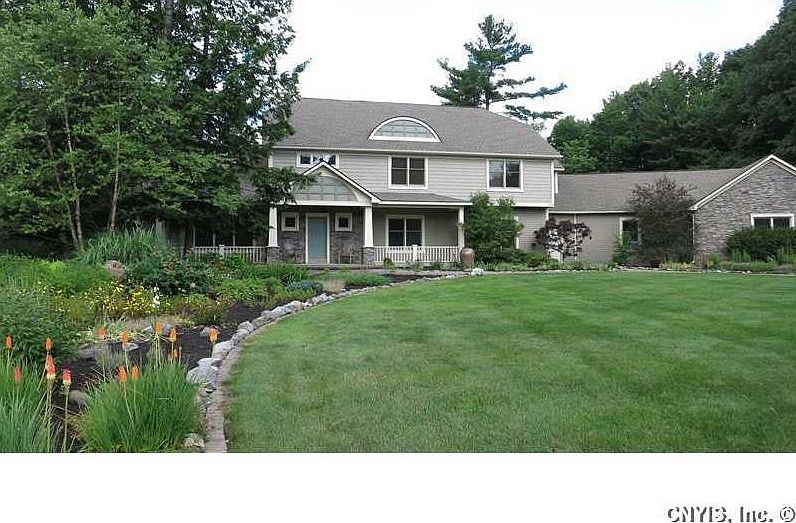 1st image of 4319 Arbutus Dr