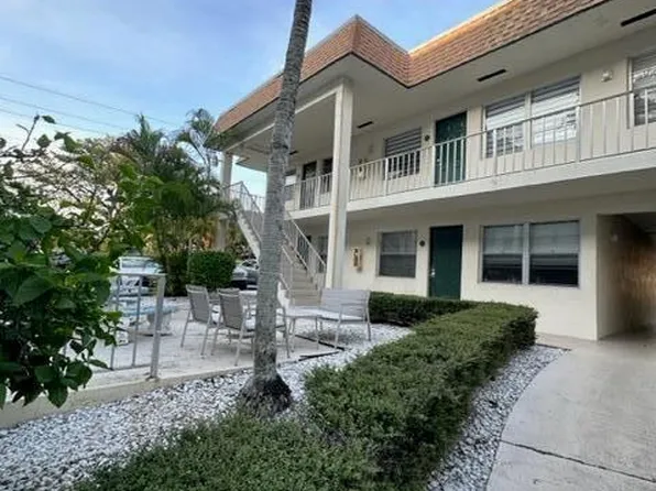 340 NW 19th St, Boca Raton, FL