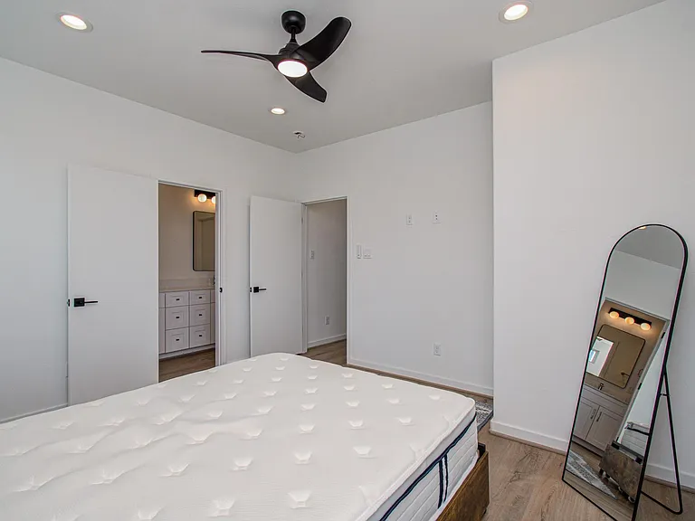 203 Danna Ln #D — Photo 15