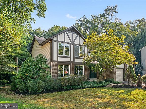 2nd image of 10286 Burleigh Cottage Ln