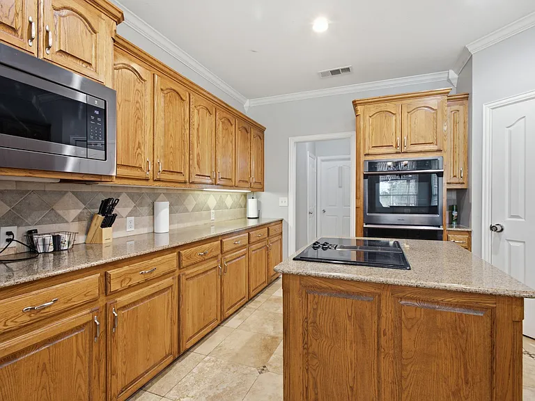 478 Johns Ln — Photo 18