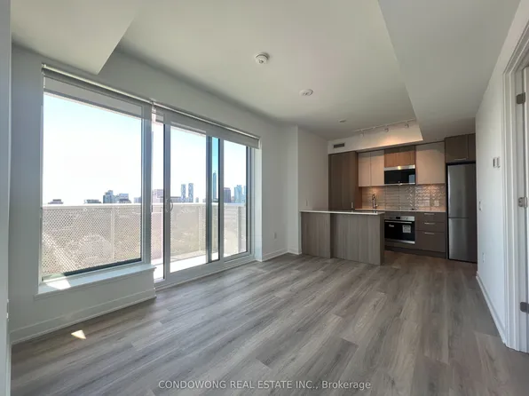 10 Oak St, Toronto, ON
