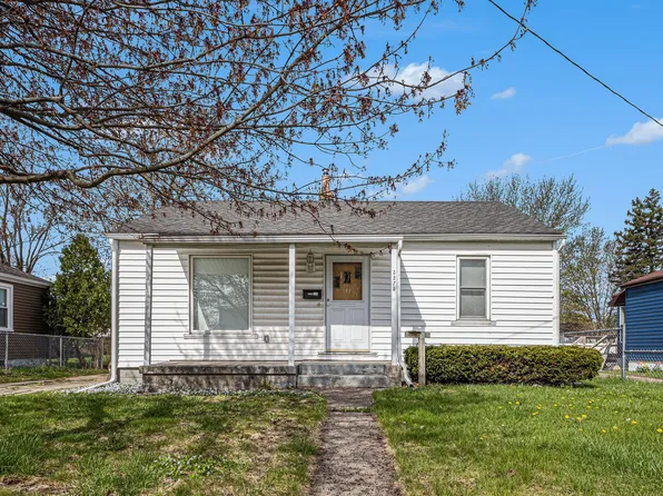 3279 Buchanan Ave SW, Wyoming, MI 49548