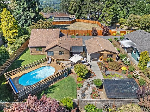 5th image of 1407 NW 48th St