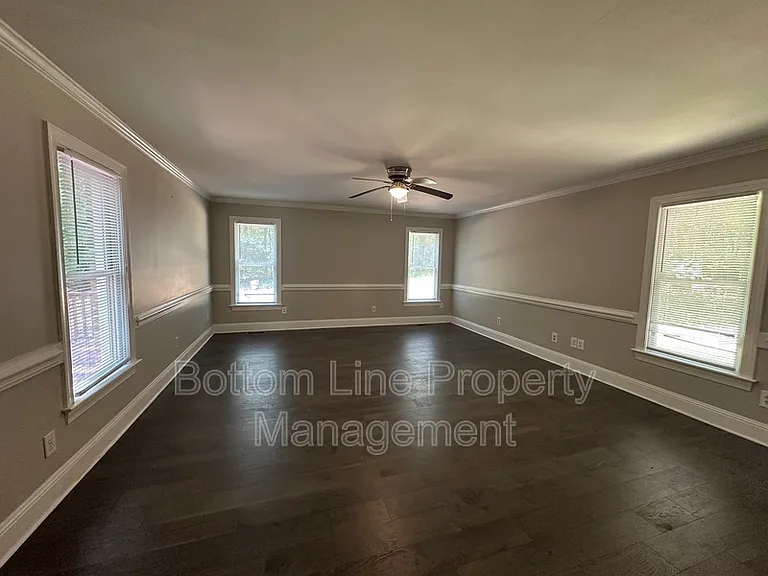 1578 Trailwood Dr — Photo 5