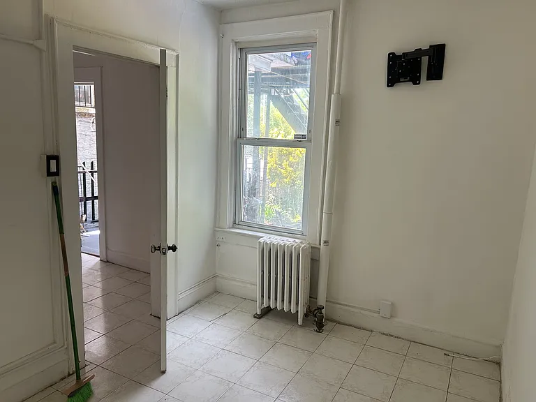 909 Arnow Ave #1 — Photo 9