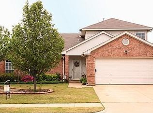 4208 Bent Oaks Dr, Arlington, TX 76001