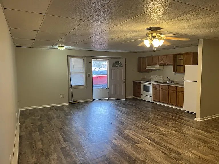 454 E Grafton Rd #B — Photo 1