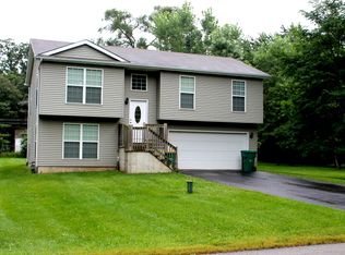 21453 W Sarah Dr, Lake Villa, IL 60046
