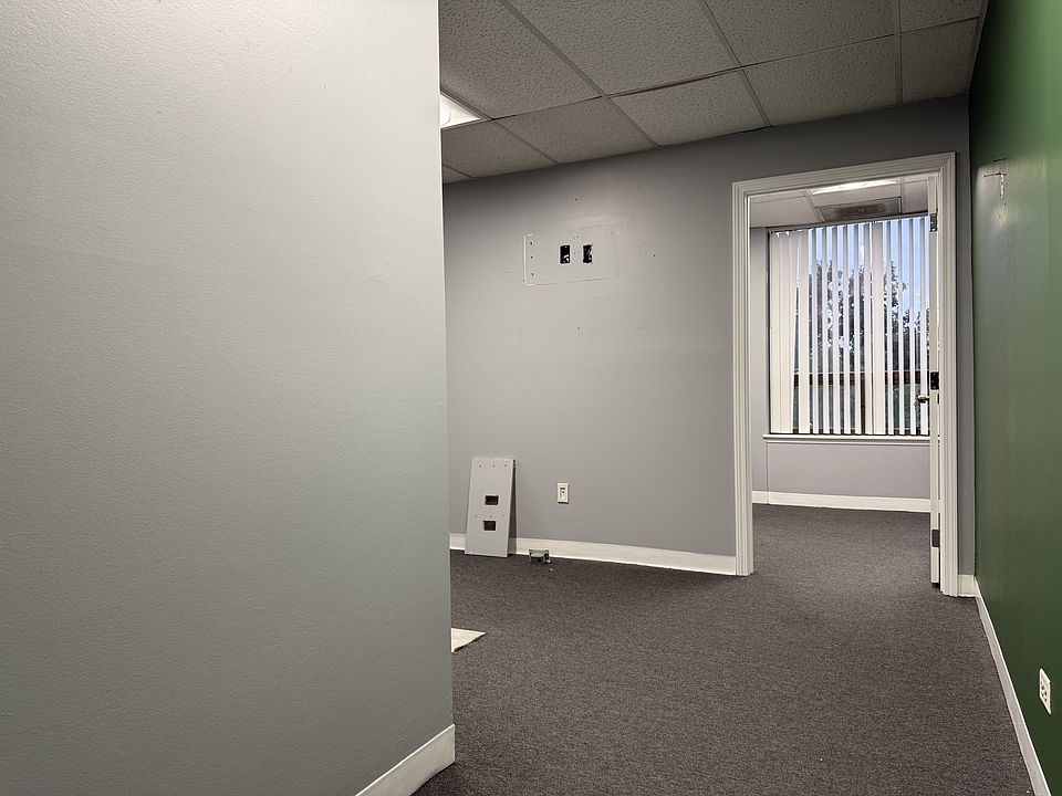 1st image of 5097 N Elston Ave #301