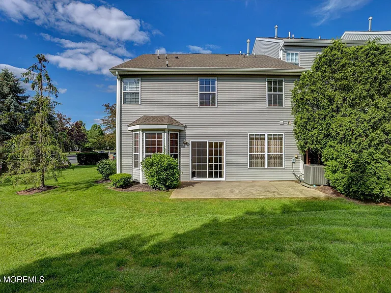 150 Nathan Dr — Photo 31
