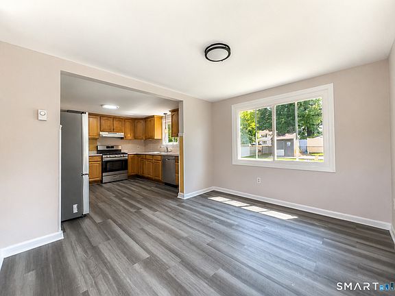 4th image of 207 Nichols Drive