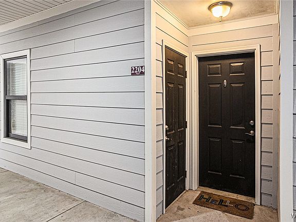 2nd image of 3218 Veterans Memorial Pkwy APT 2204